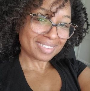 Meet your Posher, Tika